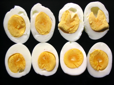 oeufs durs rat�s -- Cliquez pour voir l'image en entier